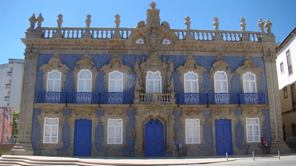 Liberdade Home Royal Esquerdo Braga Eksteriør bilde
